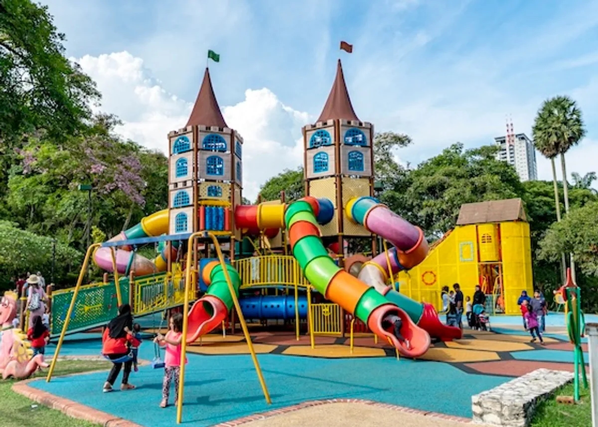 Gdzie jest najbliższy plac zabaw? Znajdź idealne miejsce dla dzieci