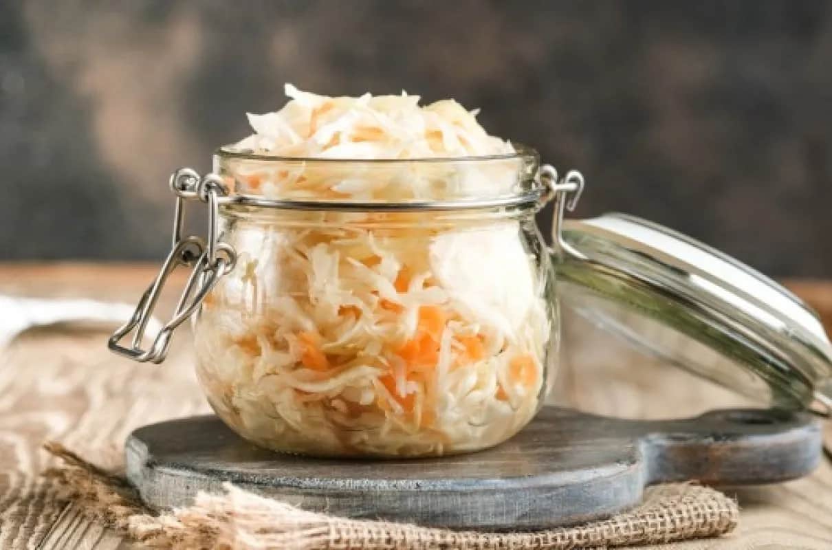 Od kiedy kapusta kiszona dla dziecka? Poznaj ważne zasady wprowadzania